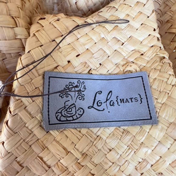 LOLA HATS "Commando Raffia Sun Hat," Never worn, NEW without Tags. - Picture 3 of 5